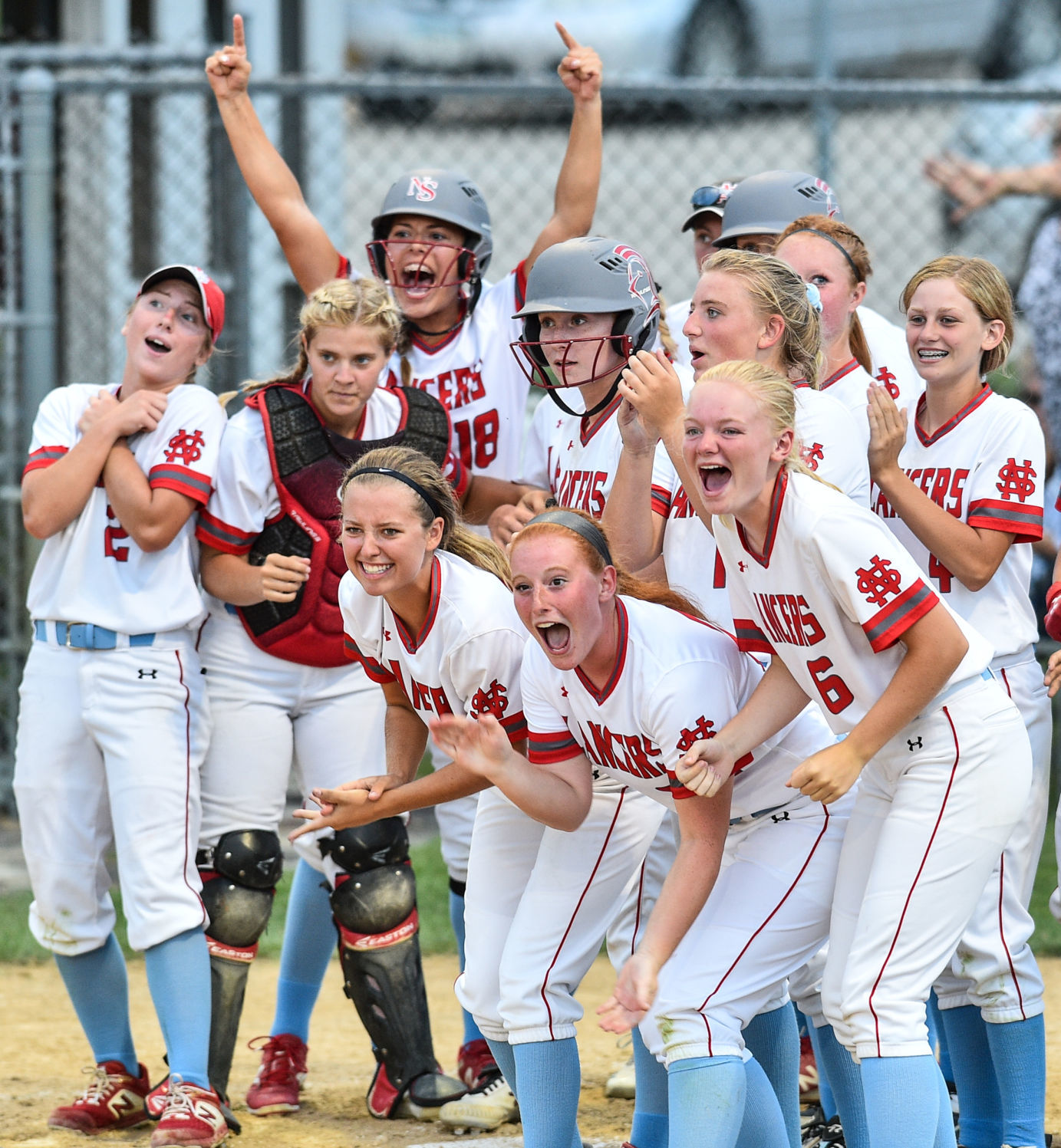 071619-qct-spt-regional-softball-014a.jpg
